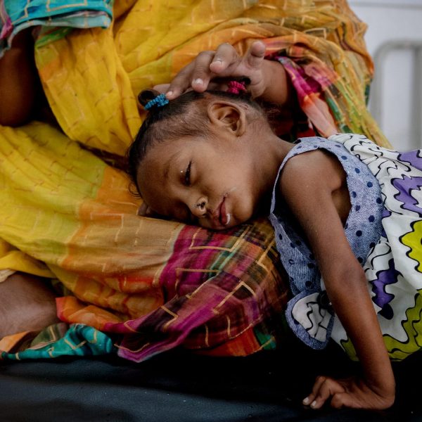 resting-child-at-hospital